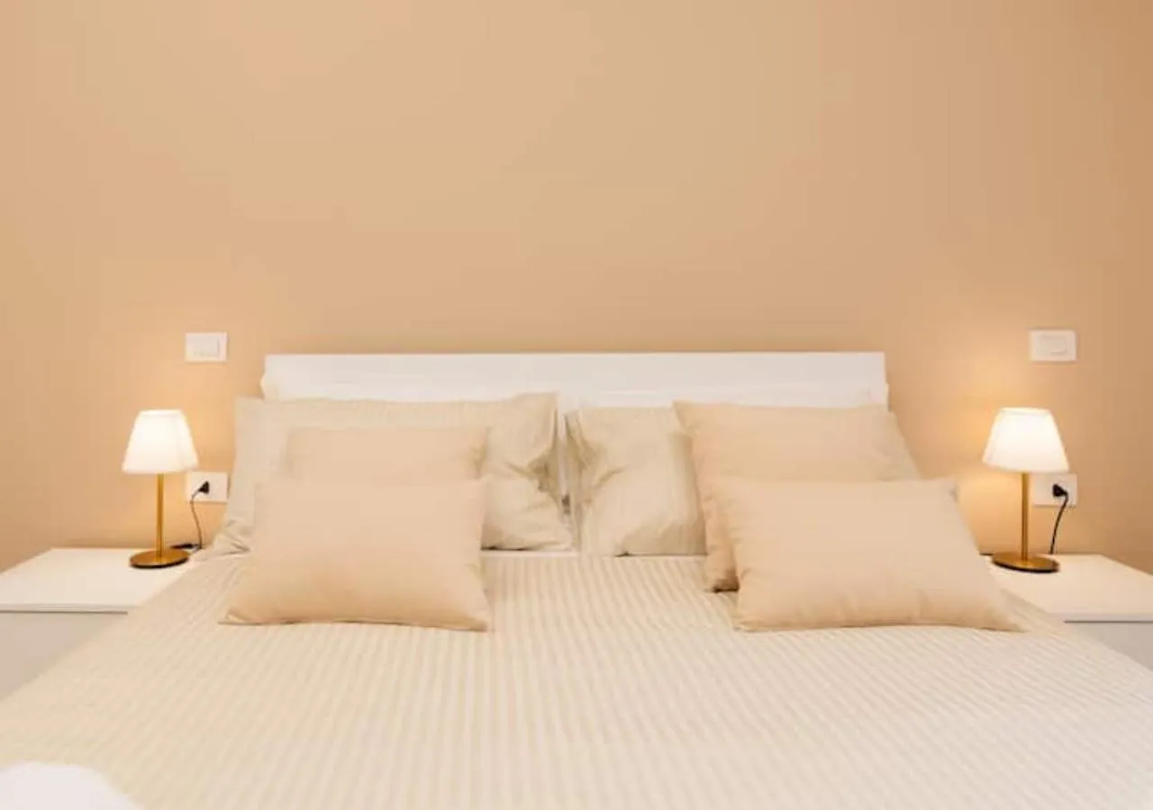 Luxury Home Neapol 0*,