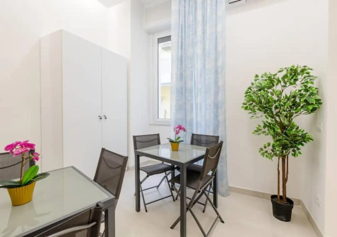 Luxury Home Naples 0*,  Italy