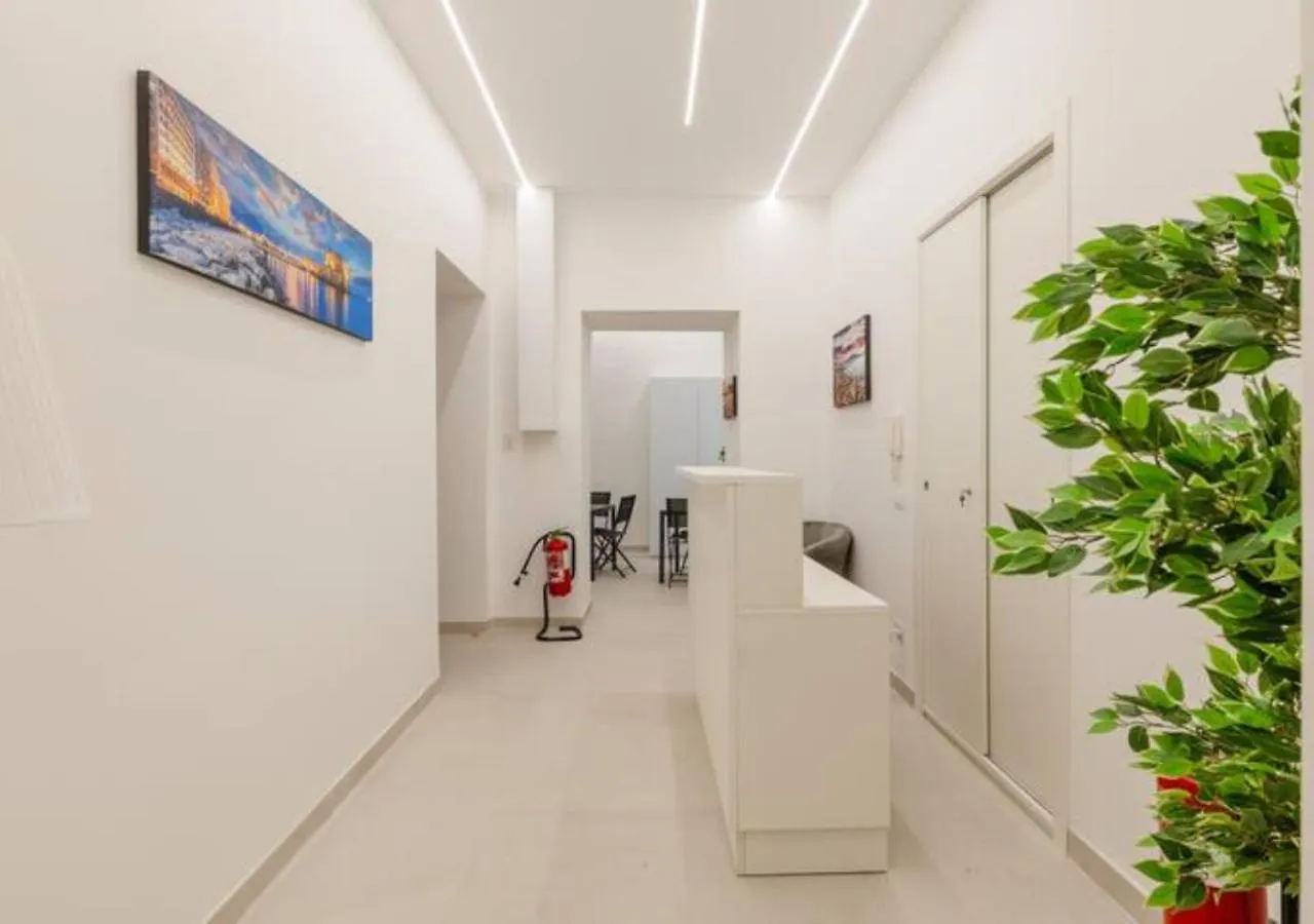 Luxury Home Naples 0*,