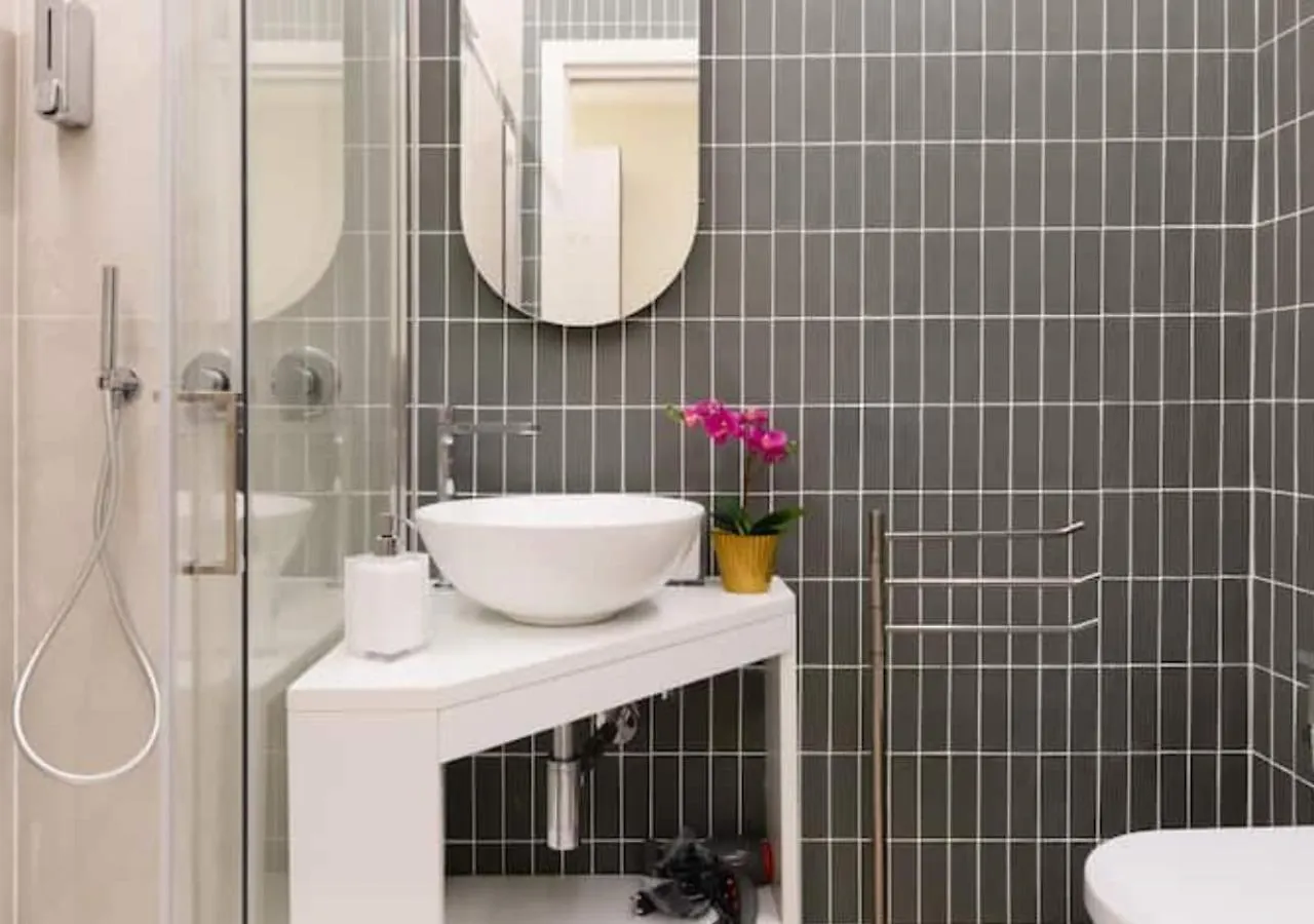 Luxury Home Naples Bed & Breakfast